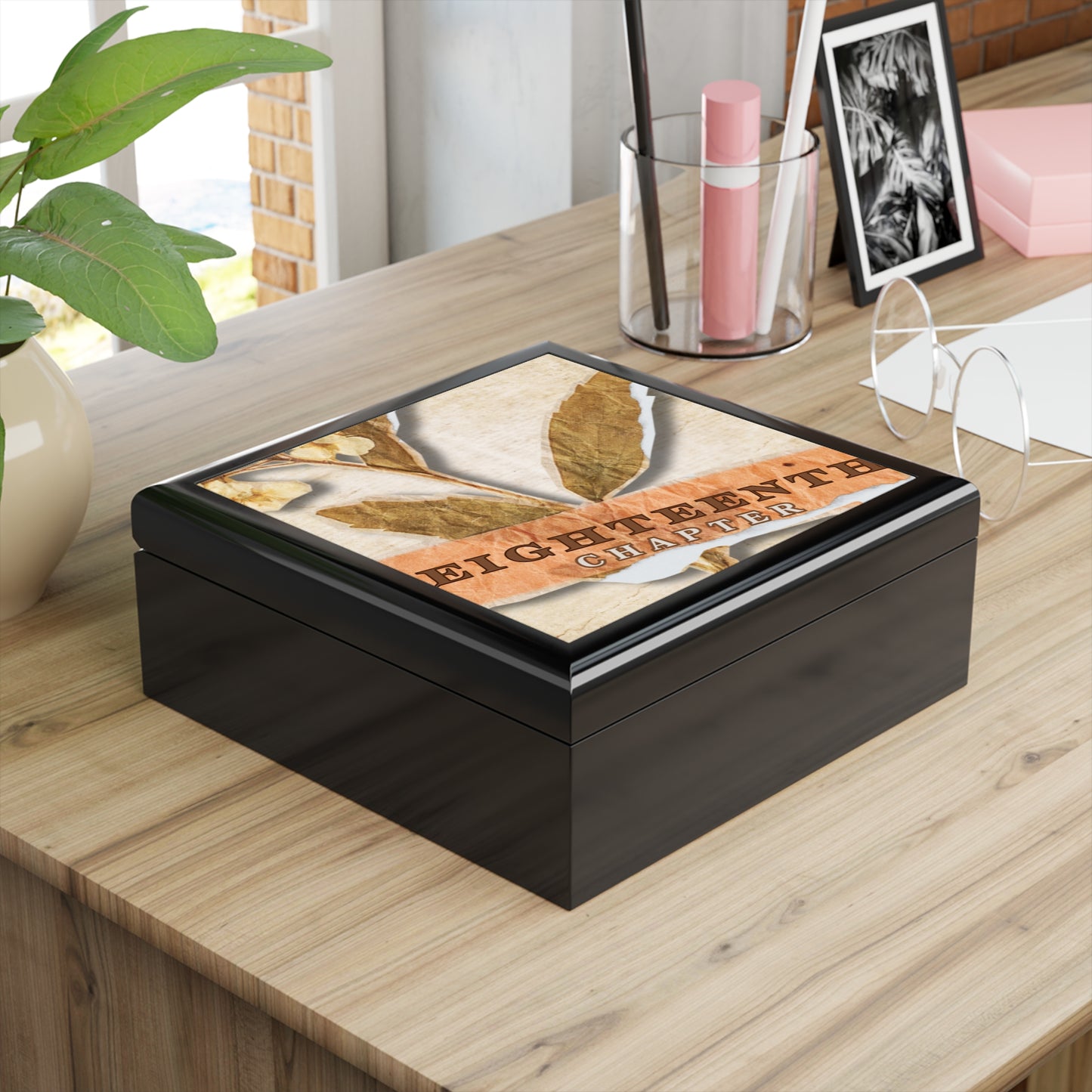 Eighteenth Chapter Jewelry Box - Elegant Storage for Keepsakes & Treasures