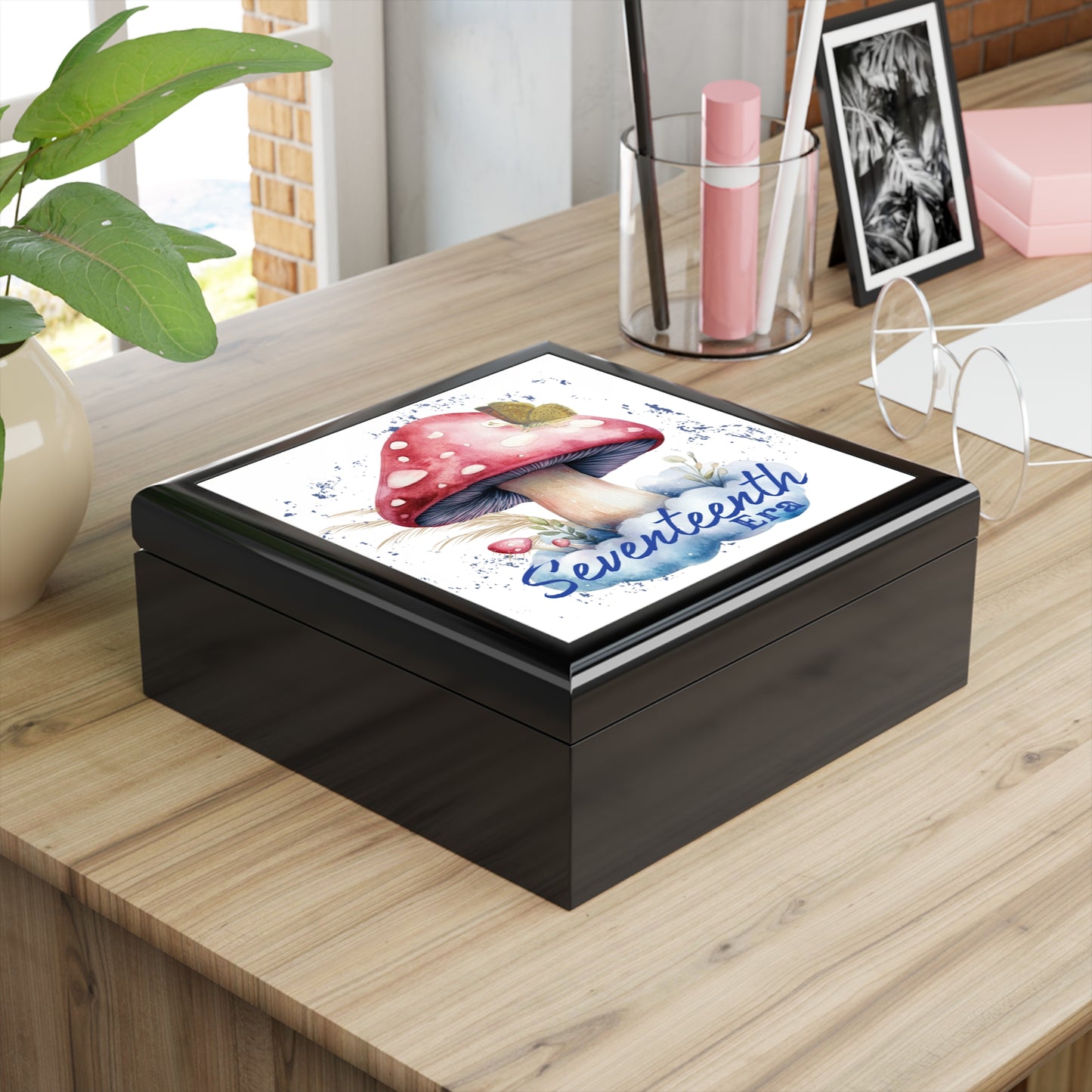 Seventeenth Era Jewelry Box - Whimsical Mushroom Design for Keepsakes and Gifts