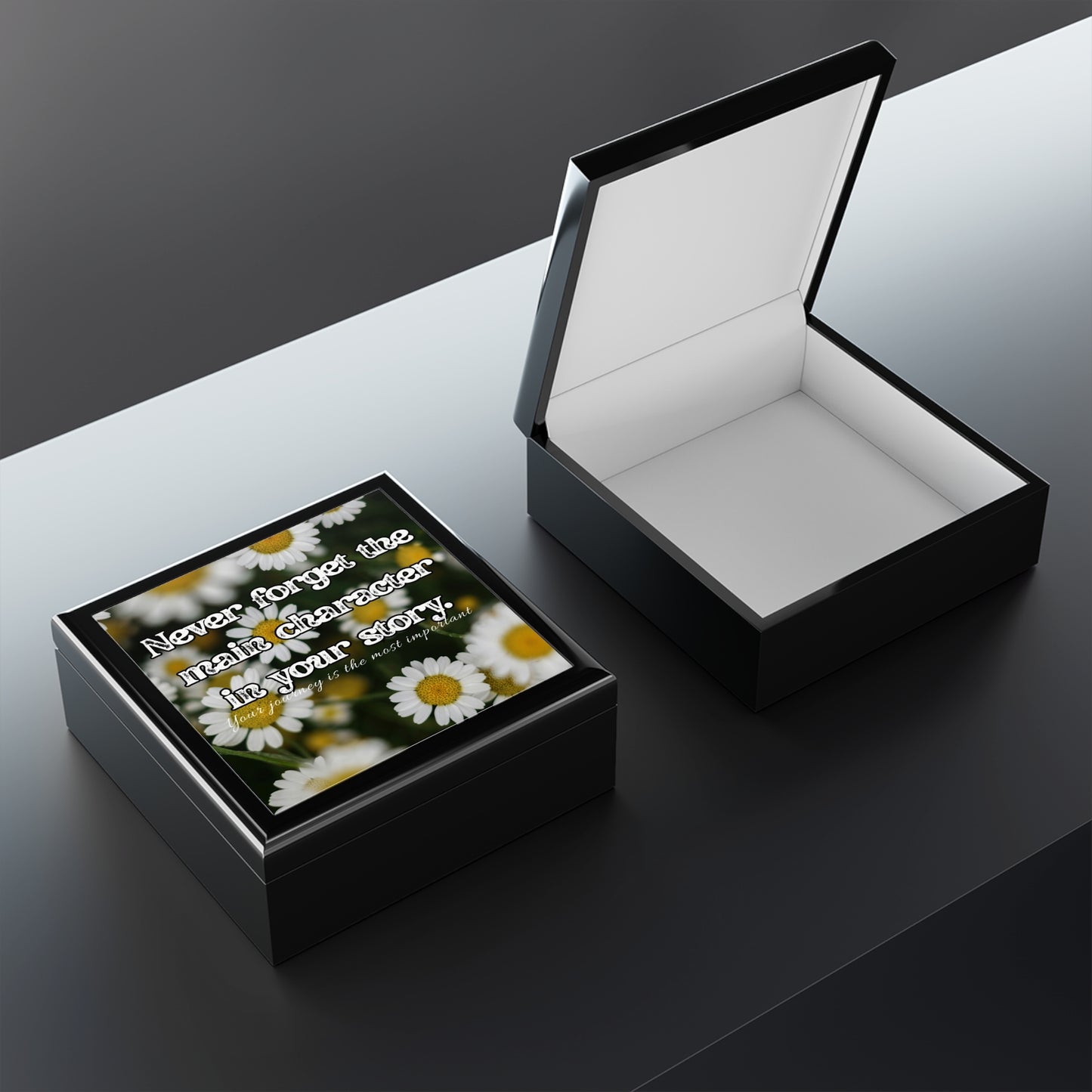 Daisy Jewelry Box - Floral jewelry Box - Inspirational Jewelry Box - Inspirational Jewelry Box - "Never Forget the Main Character in Your Story"