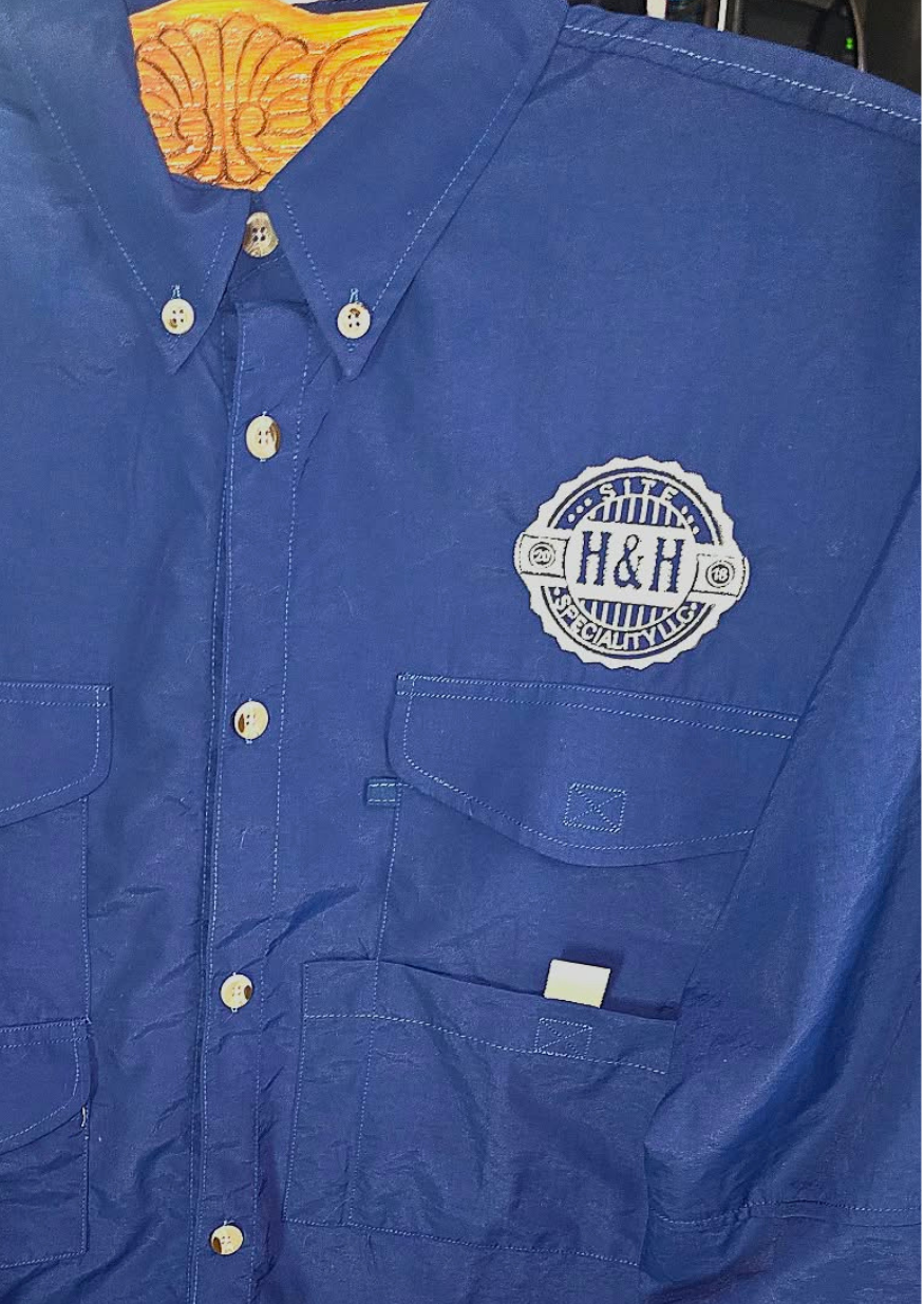 Embroidered men's dress shirt